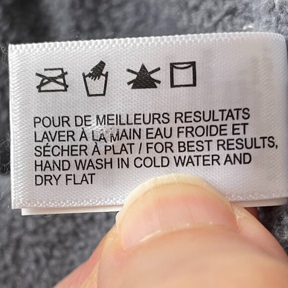 CaliKids Fleece Lined Wool Blend Knit Toque/Hat Pom Pom Soft Grey/Taupe Junior - Picture 8 of 9